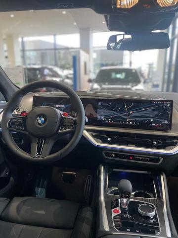 Bmw Xm image 8