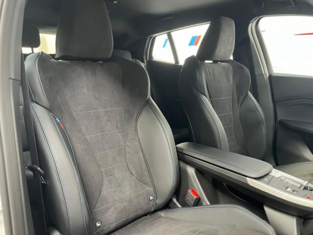 Bmw Ix2 image 4