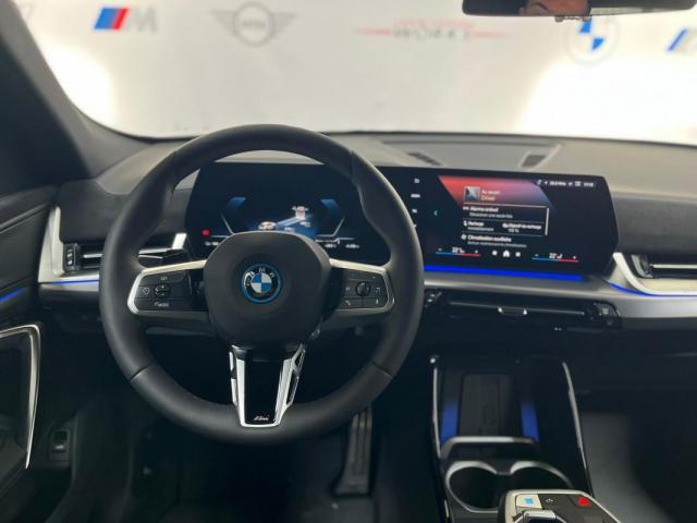 Bmw Ix2 image 3