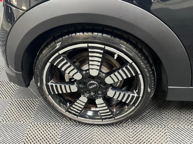 Mini Cabrio image 5