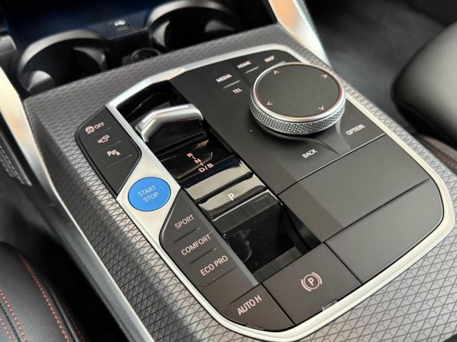 Bmw I4 image 6