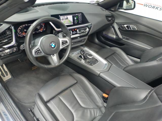 Bmw Z4 image 9