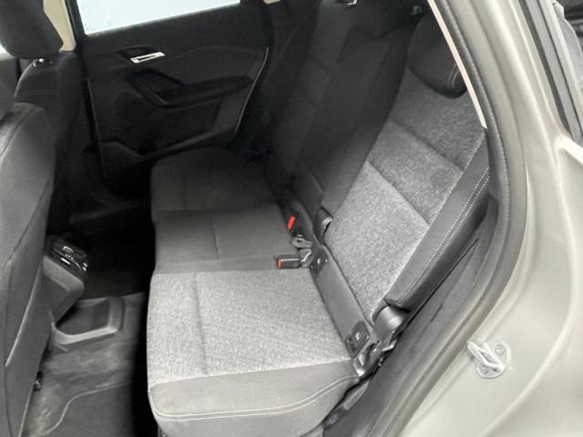 Bmw X1 image 2