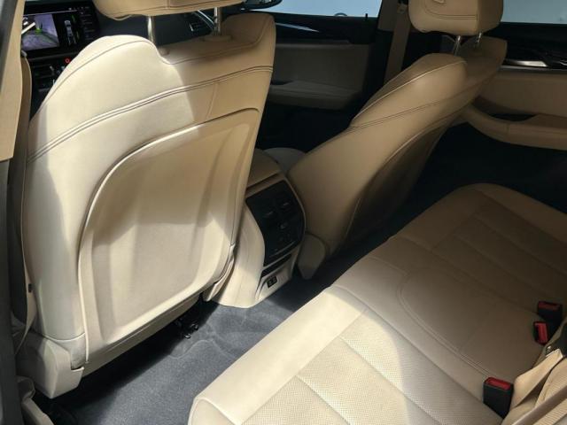 Bmw X4 image 2