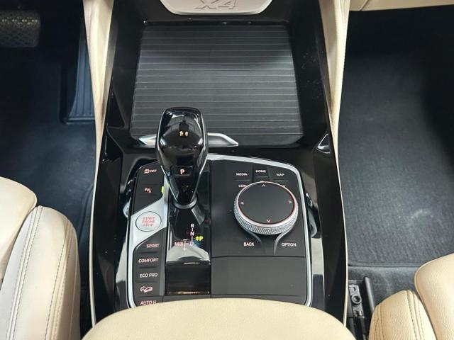 Bmw X4 image 7