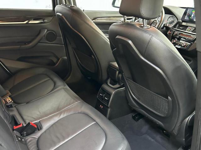 Bmw X1 image 6