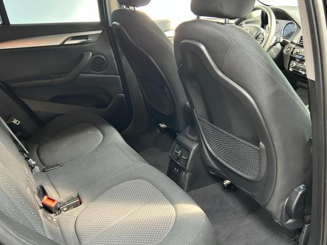 Bmw X1 image 2