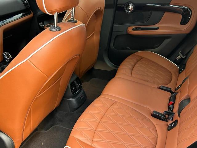 Mini Countryman image 5