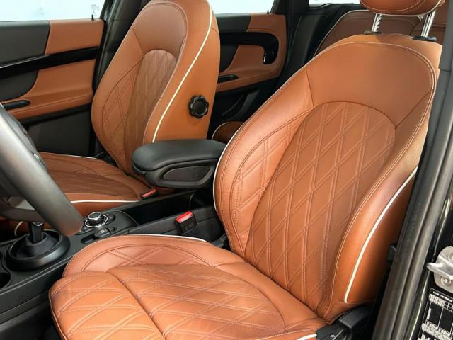 Mini Countryman image 9