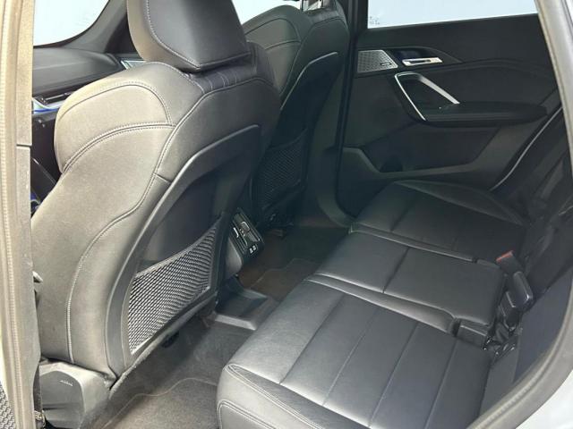 Bmw X1 image 8