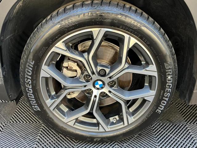 Bmw X1 image 2