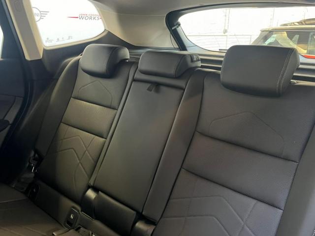 Bmw Ix1 image 6