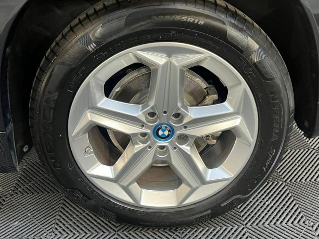 Bmw Ix1 image 9
