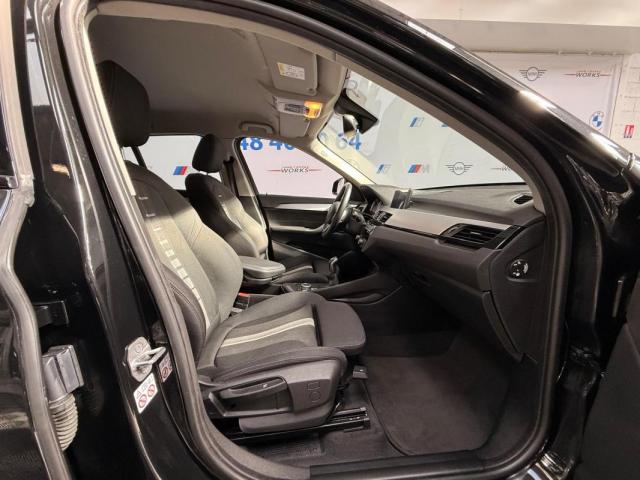 Bmw X1 image 2