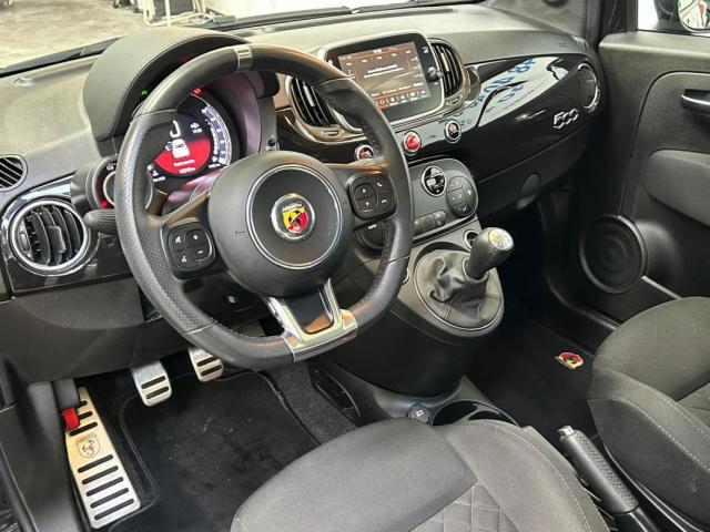 Abarth 595 image 8