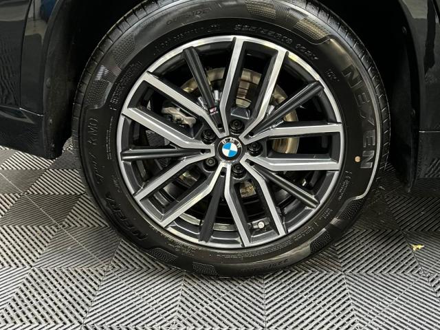 Bmw X1 image 2