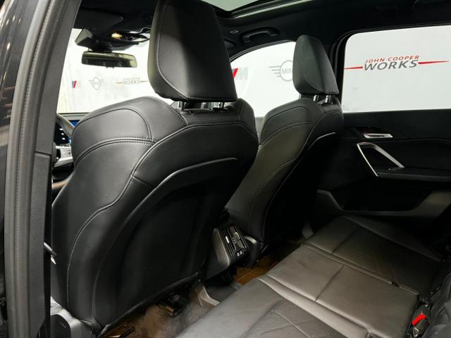 Bmw X1 image 1