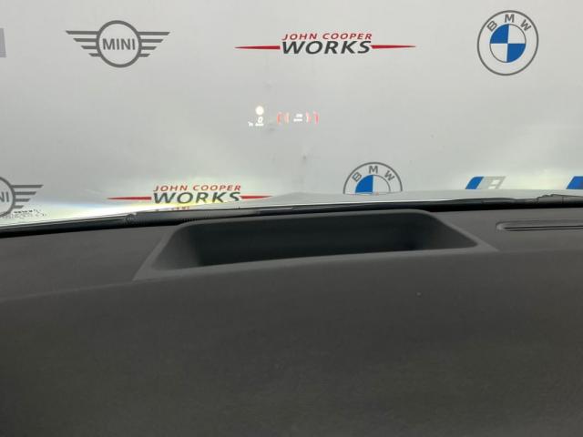 Mercedes Benz Gla image 6