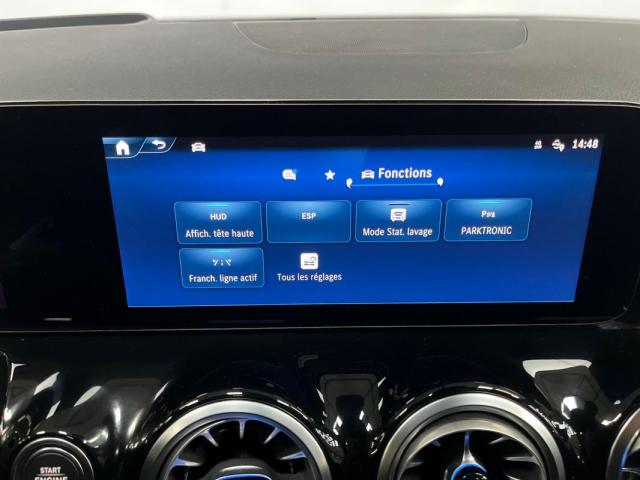 Mercedes Benz Gla image 9