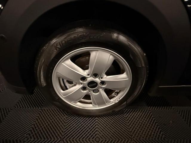 Mini 5 Portes image 1