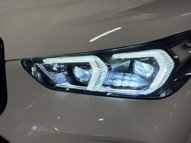 Bmw X1 image 9