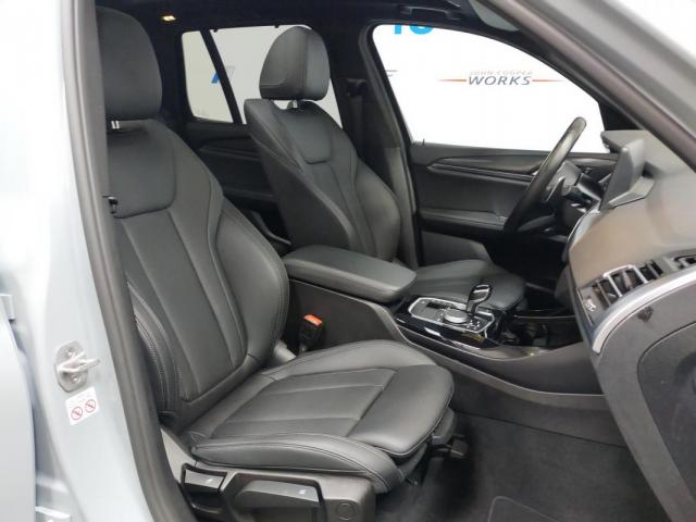 Bmw X3 image 8