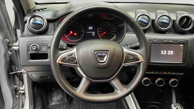 Dacia Duster image 9