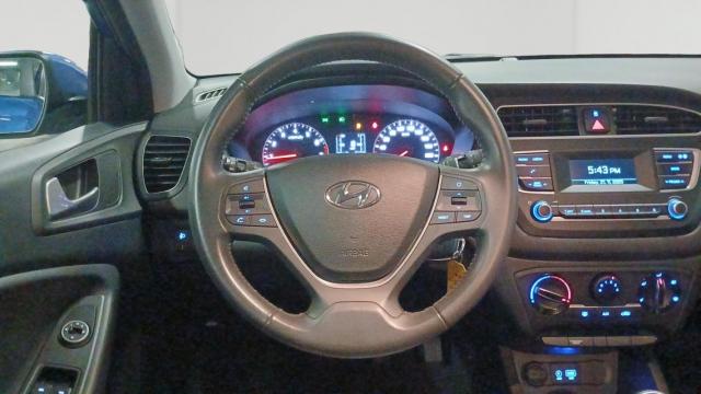 Hyundai I20 image 2