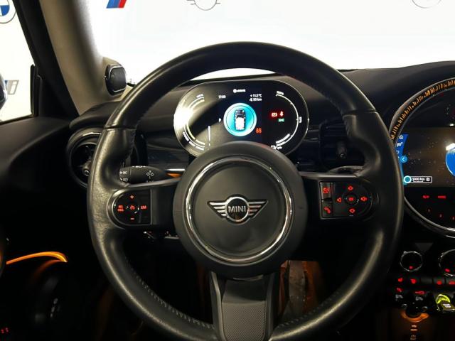 Mini 3 Portes image 1