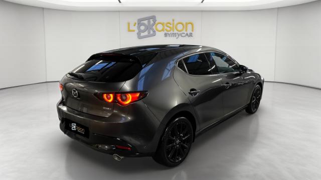 Mazda 3 image 1