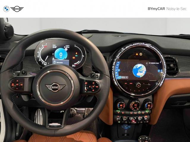 Mini Cabrio image 7