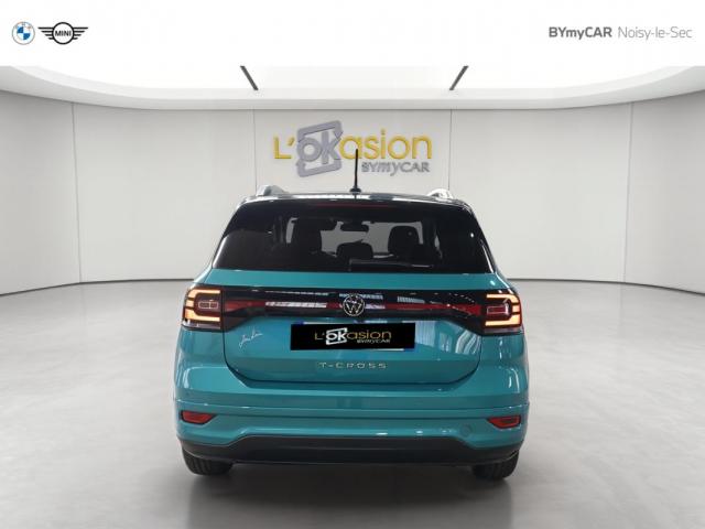 Volkswagen T-Cross image 2