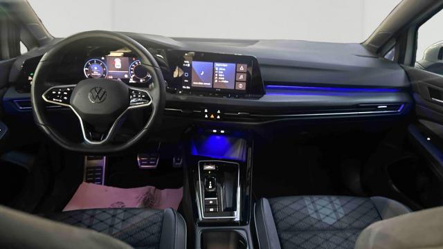 Volkswagen Golf image 4