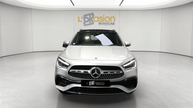 Mercedes Benz Gla image 2