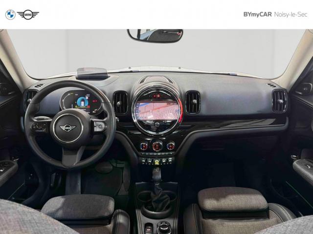 Mini Countryman image 8