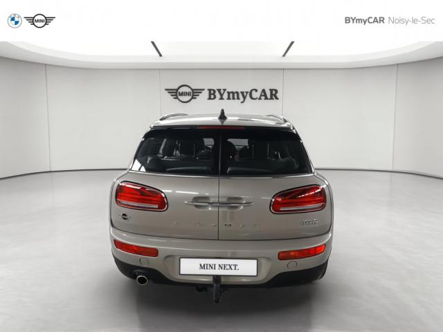 Mini Clubman image 2