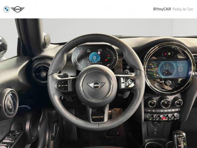 Mini Cabrio image 2