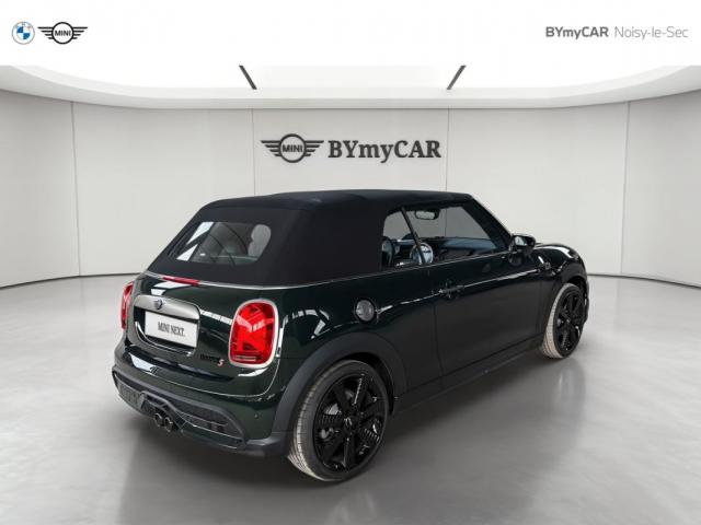 Mini Cabrio image 3