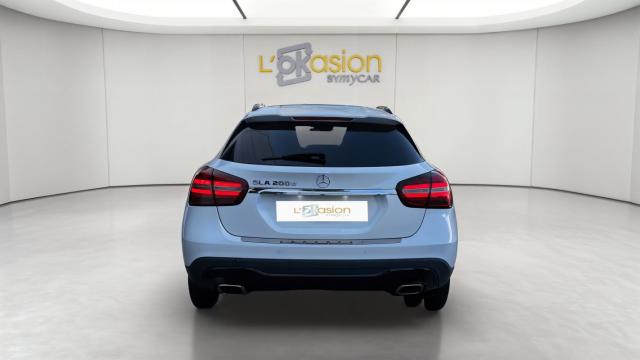 Mercedes Benz Gla image 6