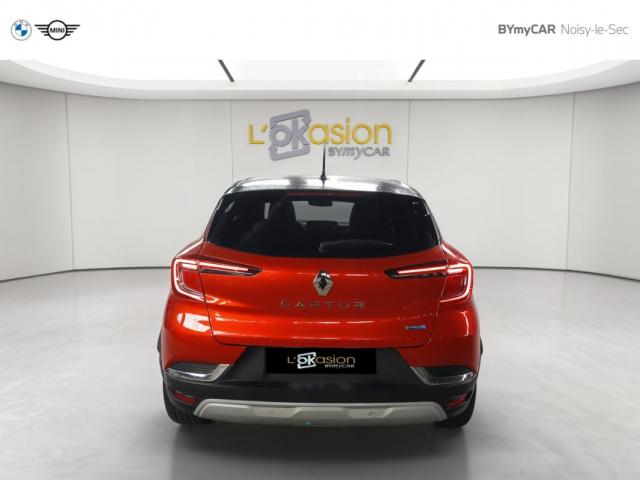 Renault Captur image 2