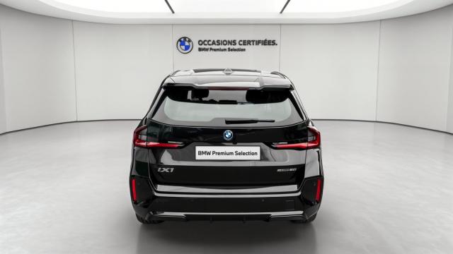 Bmw Ix1 image 2