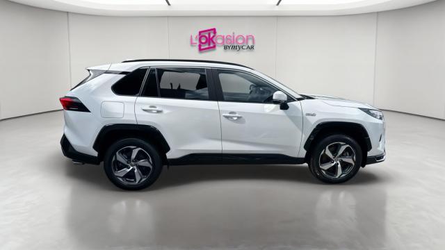 Toyota Rav4 image 4