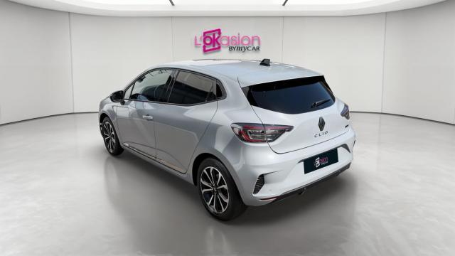 Renault Clio image 9