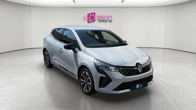 Renault Clio image 1