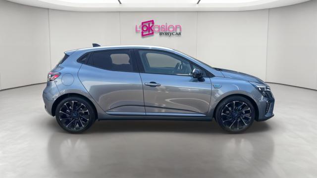 Renault Clio image 9