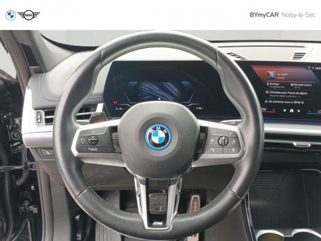 Bmw Ix1 image 3