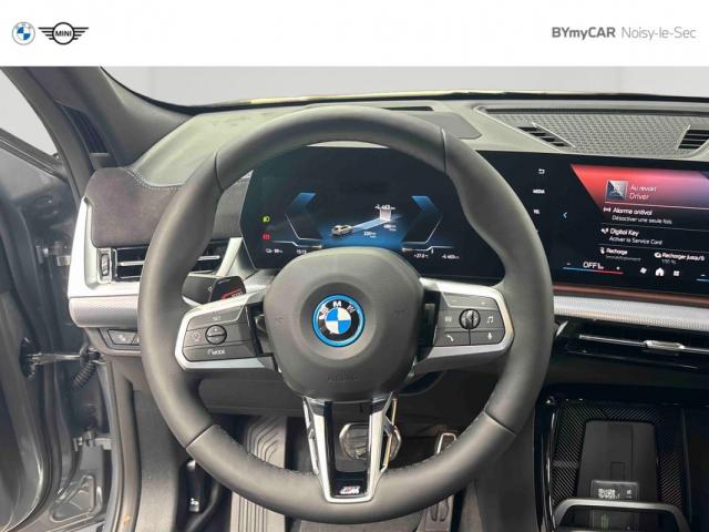 Bmw Ix2 image 2