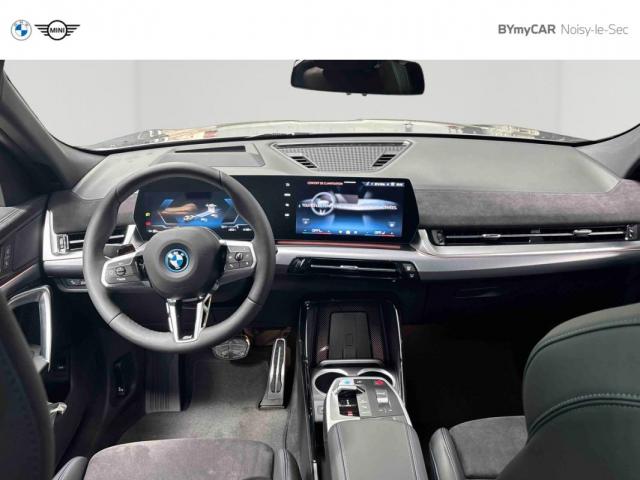 Bmw Ix2 image 4