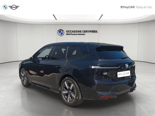 Bmw Ix image 8