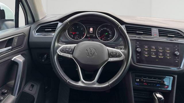 Volkswagen Tiguan image 8